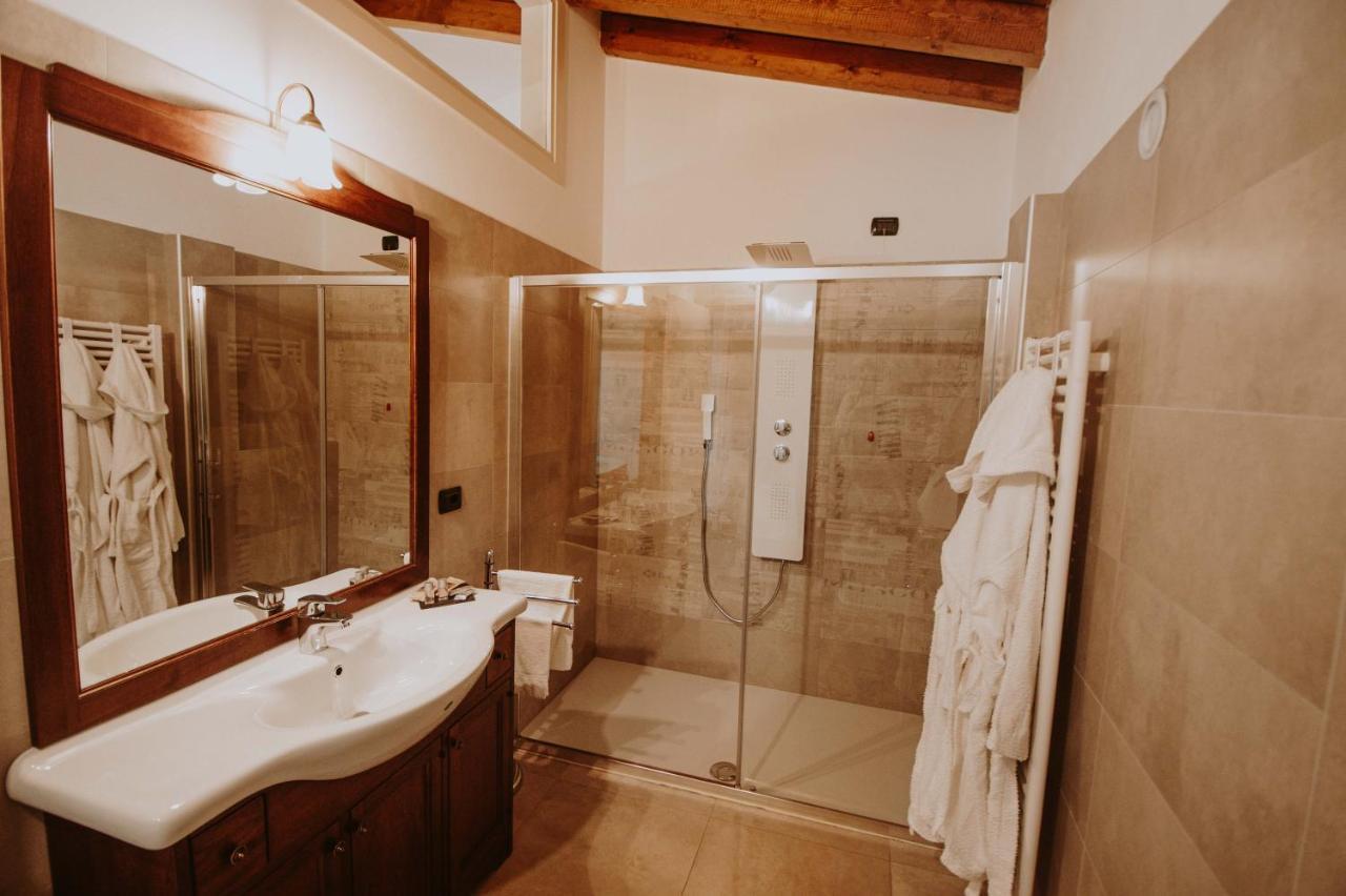 B&B Casa Santa Lucia Manerba del Garda Exteriör bild
