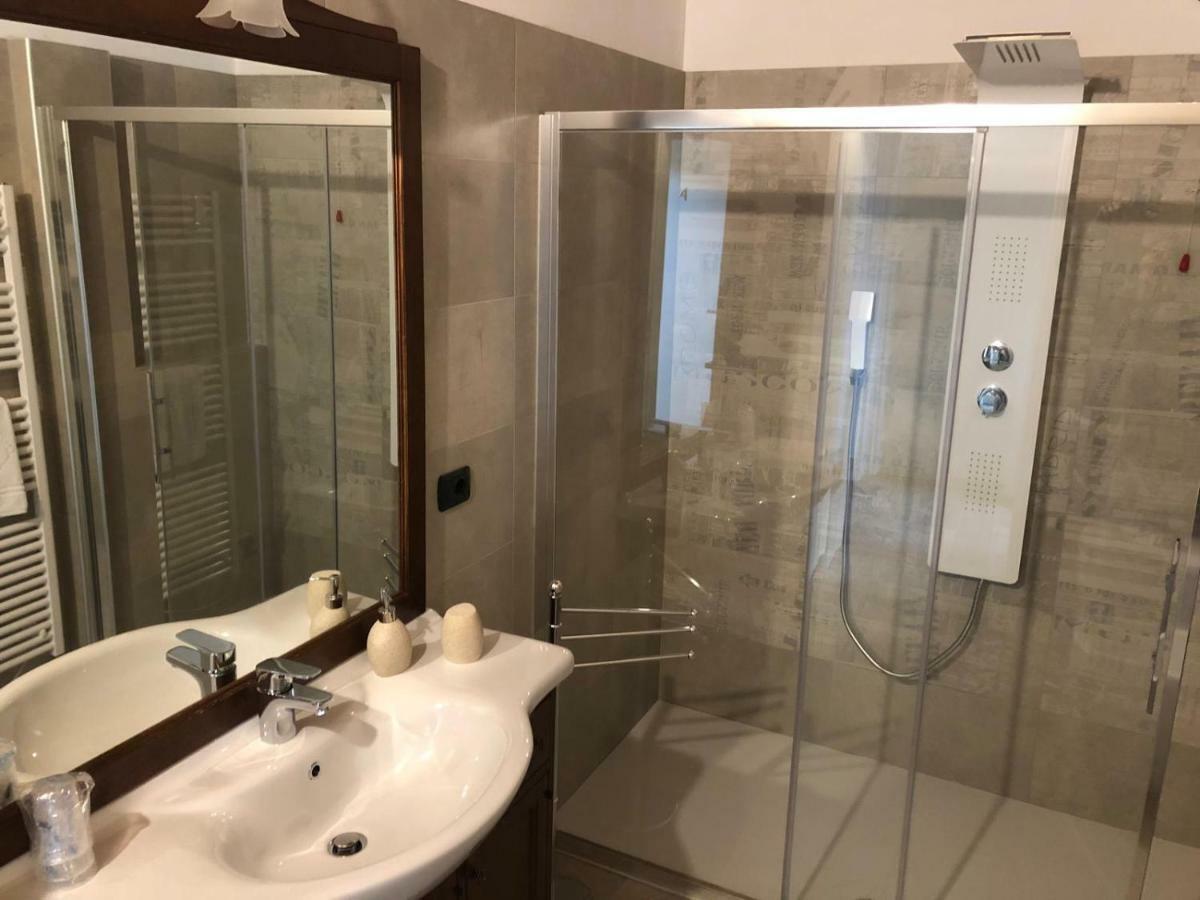 B&B Casa Santa Lucia Manerba del Garda Exteriör bild